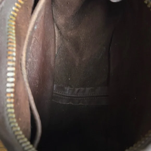 Coach Vintage Leather Bag – Like New - Picture 6 of 9